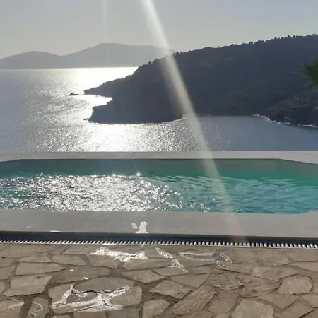 Ferienhaus Private Pool Seaside Karnagio