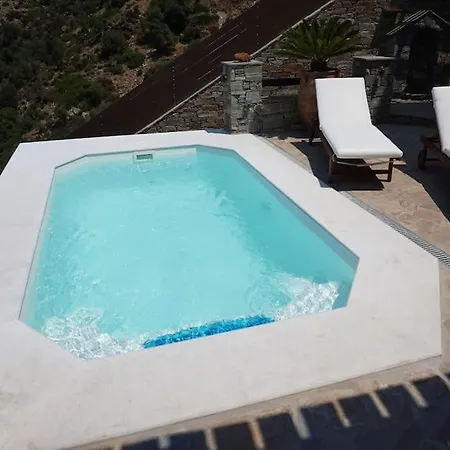 Ferienhaus Private Pool Seaside Karnagio *